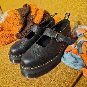 Doc marten mary janes